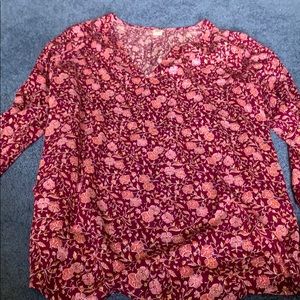 Old Navy top